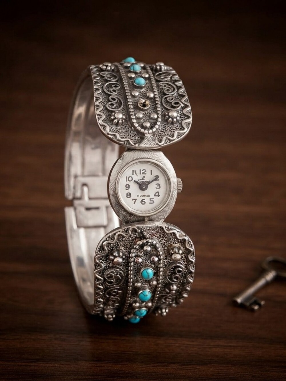 Lucerne 17gems Secret Chateau Wind Hidden Dial Turquoise Inlay Bracelet Watch